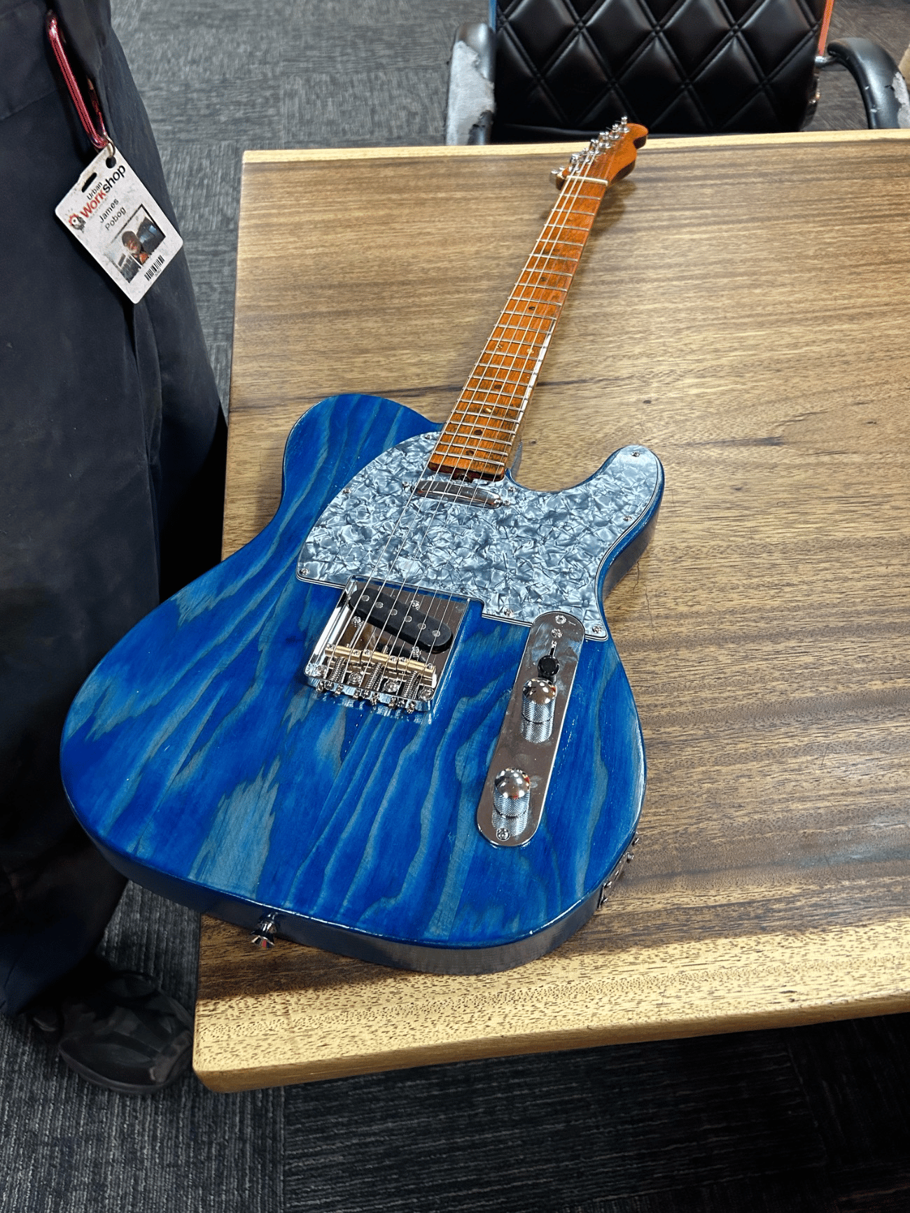 Telecaster-Style Electric Guitar